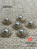 ✨ Altın Zincir Detaylı İnci Düğme 18 MM (6 ADET)