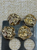 ✨ Premium Gold Metal Düğme – Organik Dokulu Özel Tasarım 32 MM 4 ADET