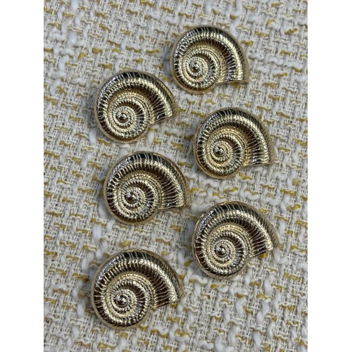✨ Premium Gold Metal Düğme – Spiral Deniz Kabuğu Desenli 23 MM 6 ADET