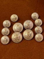 Mercan Düğme Armalı Gümüş Renk Metal Düğme Seti – Klasik Coin Tasarım