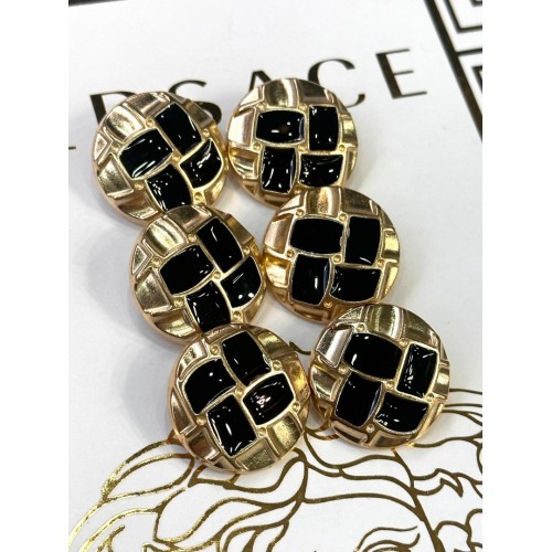 Mercan Düğme Siyah Detaylı Altın Renk Metal Düğme – Geometrik Desen (23 mm)