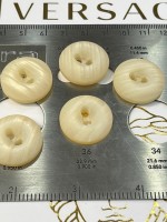 Mercan Düğme Krem Mermer Desenli Polyester Düğme – 23 mm (6 Adet)