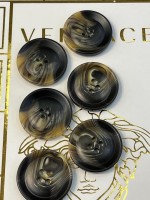 Mercan Düğme Siyah–Kahverengi Mermer Desenli Polyester Düğme – 25 mm (6 Adet)