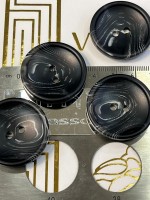 Mercan Düğme Siyah Mermer Desenli Polyester Düğme – 25 mm (6 Adet)