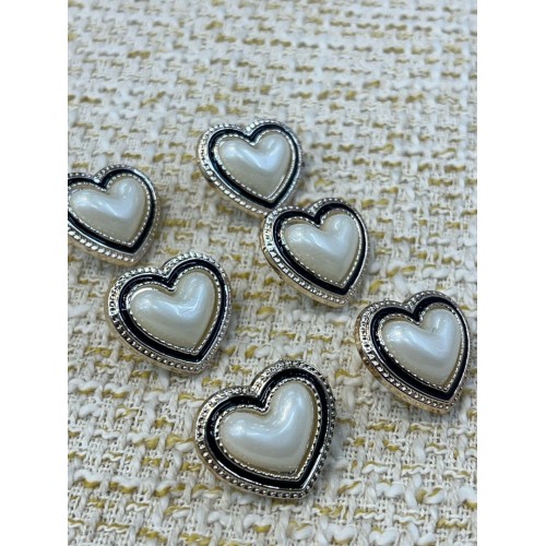 ???? İnci Görünümlü Kalp Form Metal Düğme