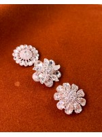 Taş Detaylı Çiçek Model Metal Düğme – Işıltılı & Abiye Tasarım 28 mm 3 lü set