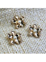 ✨ 6’lı 25 MMGold İnci Detaylı Çiçek Metal Düğme Seti – Zarif & Feminen