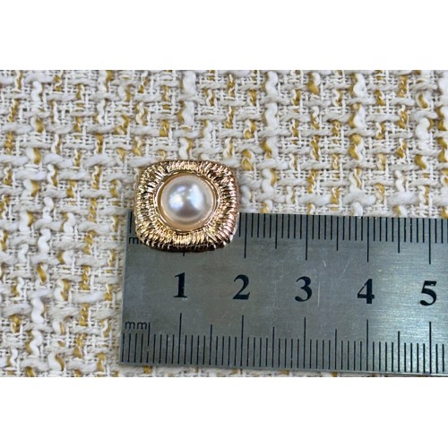 ✨ 6’lı 18 MM Rose Gold İnci Detaylı Kare Metal Düğme Seti – Modern & Zarif