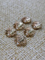 İnci Detaylı Gold Kabuk Tasarım Metal Düğme – 6 Adet (22 mm)