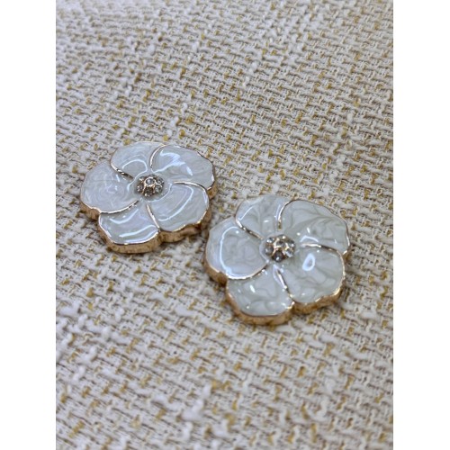 Luxury White Flower Gold Metal Düğme – Taş Detaylı Çiçek Tasarım (6 Adet / 30 mm)