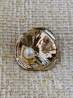 İnci Detaylı Gold Kabartmalı Metal Düğme – Lüks Tasarım