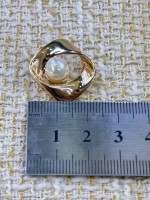 25 mm 6 Adet İnci Detaylı Modern Gold Metal Düğme – Minimal Lüks Tasarım