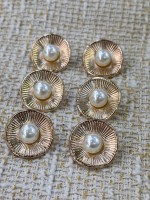 25 mm 6 Adet İnci Detaylı Gold Klasik Metal Düğme – Şık & Zamansız Tasarım
