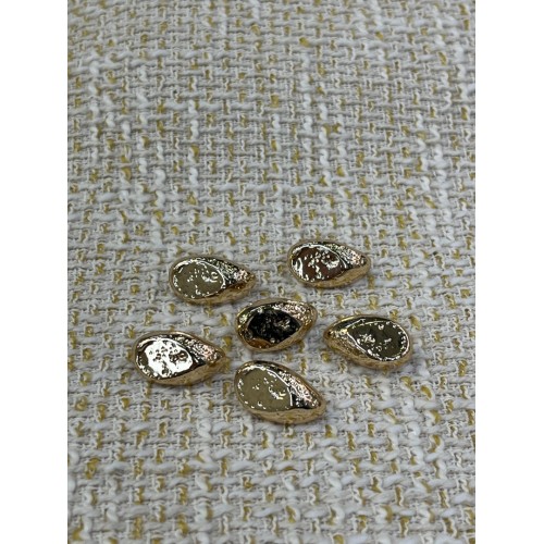 ✨18 mm  Gold Dokulu Oval Düğme – Modern & Minimal Şıklık