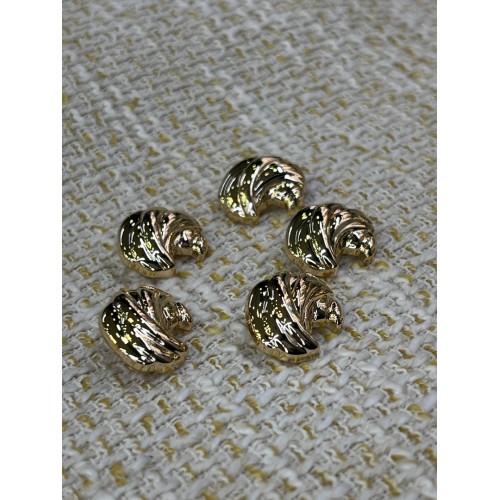 ✨ 18mm Gold Yaprak Form Düğme – Vintage & Zarif Tasarım