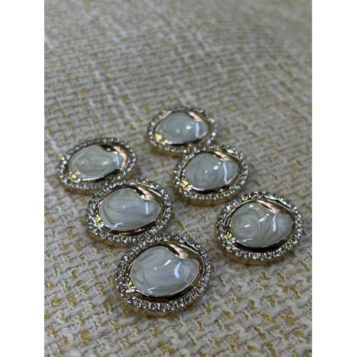 ✨ 25mm Gold Çerçeveli İnci Efektli Taşlı Düğme – Zarif & Lüks Tasarım