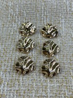 ✨ 23 mm Gold Organik Form Düğme – Modern & Sanatsal Tasarım