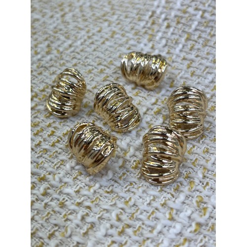 ✨18mm 6’lı Gold Bombeli Dokulu Düğme Seti – Modern & Şık Tasarım