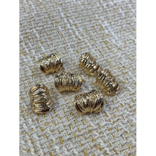 ✨18mm 6’lı Gold Bombeli Dokulu Düğme Seti – Modern & Şık Tasarım
