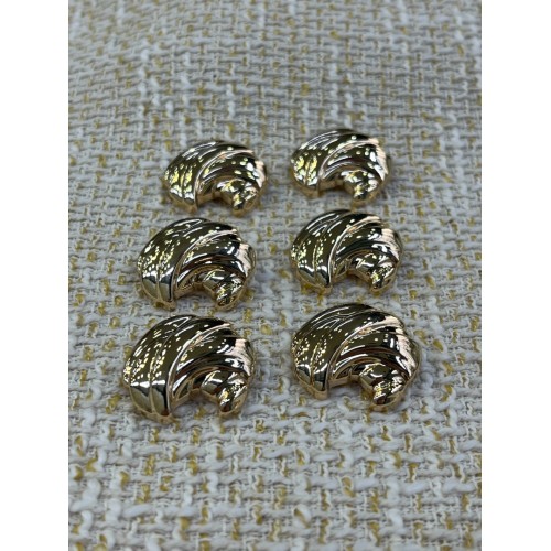 ✨ 23 Gold Yaprak Form Düğme – Vintage & Zarif Tasarım