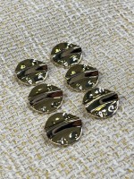 ✨ 23mm Gold Çizgi Detaylı Oval Düğme – Modern & Zamansız Tasarım