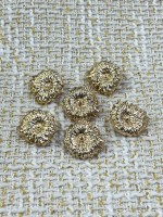 ✨18mm 6’lı Gold Çiçek Form Kabartmalı Düğme Seti – Lüks & Zarif Tasarım