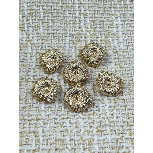 ✨18mm 6’lı Gold Çiçek Form Kabartmalı Düğme Seti – Lüks & Zarif Tasarım