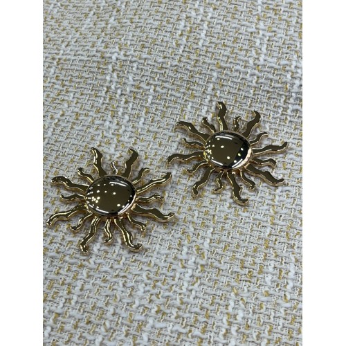✨ 2’li Gold Güneş Form Düğme Seti – Işıltılı & Özgün Tasarım